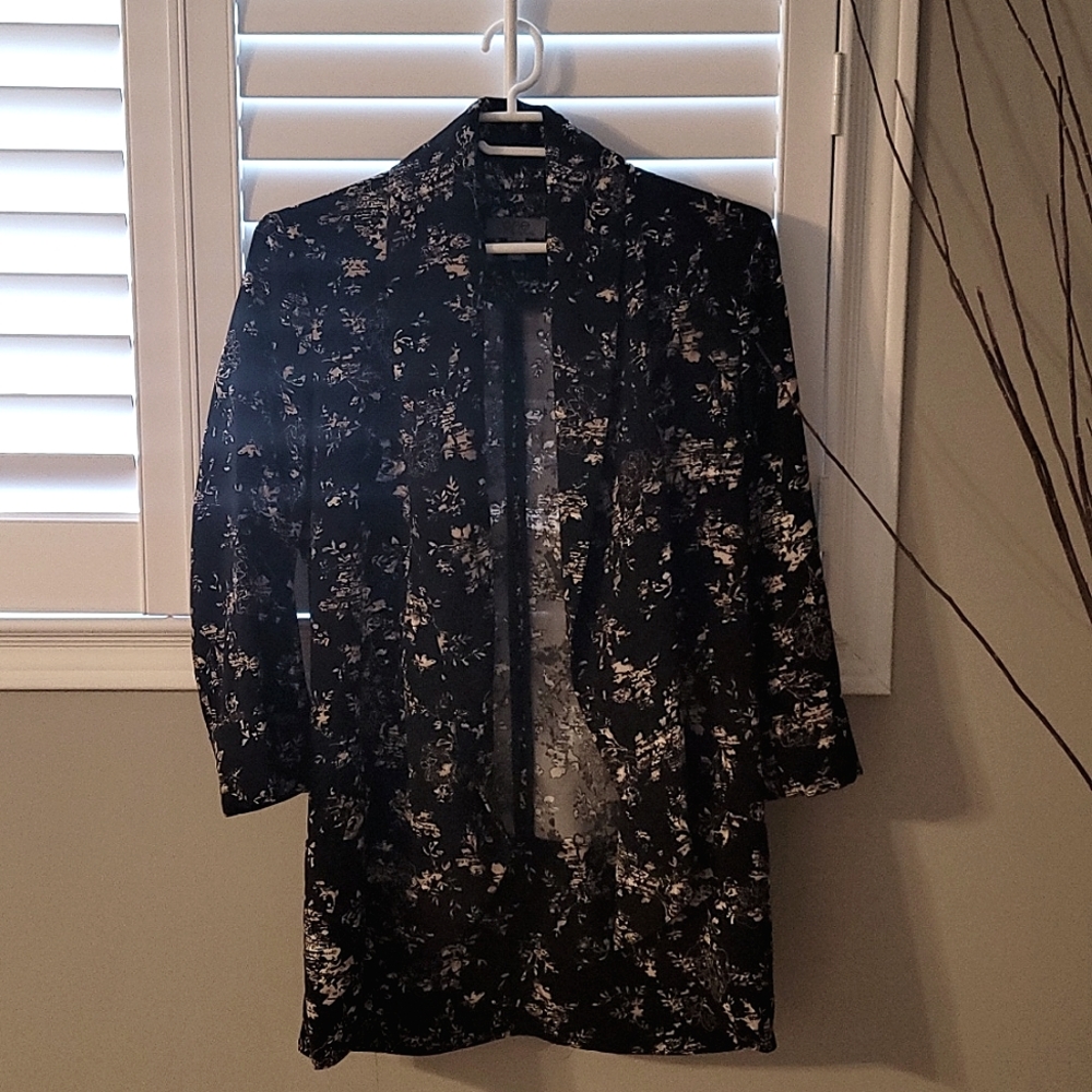 Floral jacket, Size XS